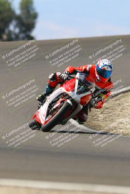 media/Sep-21-2025-TrackDaz (Sun) [[277c75b276]]/B Group/1220pm (Turn 2)/